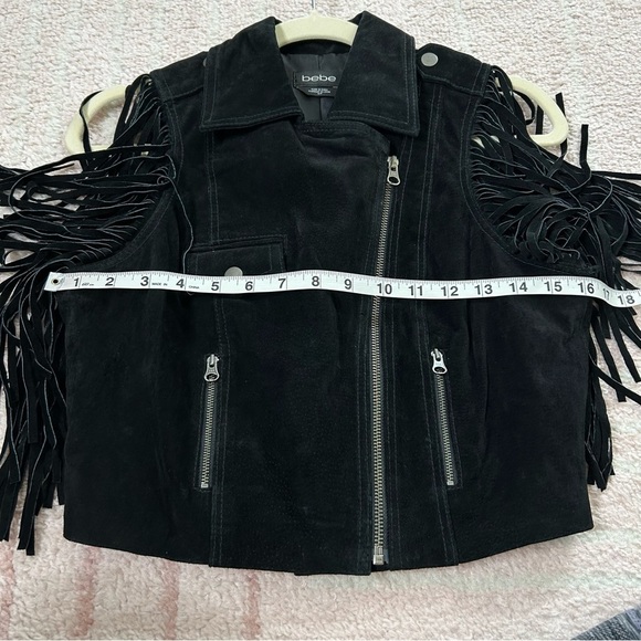 Bebe Black Suede Fringe Moto Western Vest Size Small Asymmetric Zip Bike Week - Picture 13 of 13
